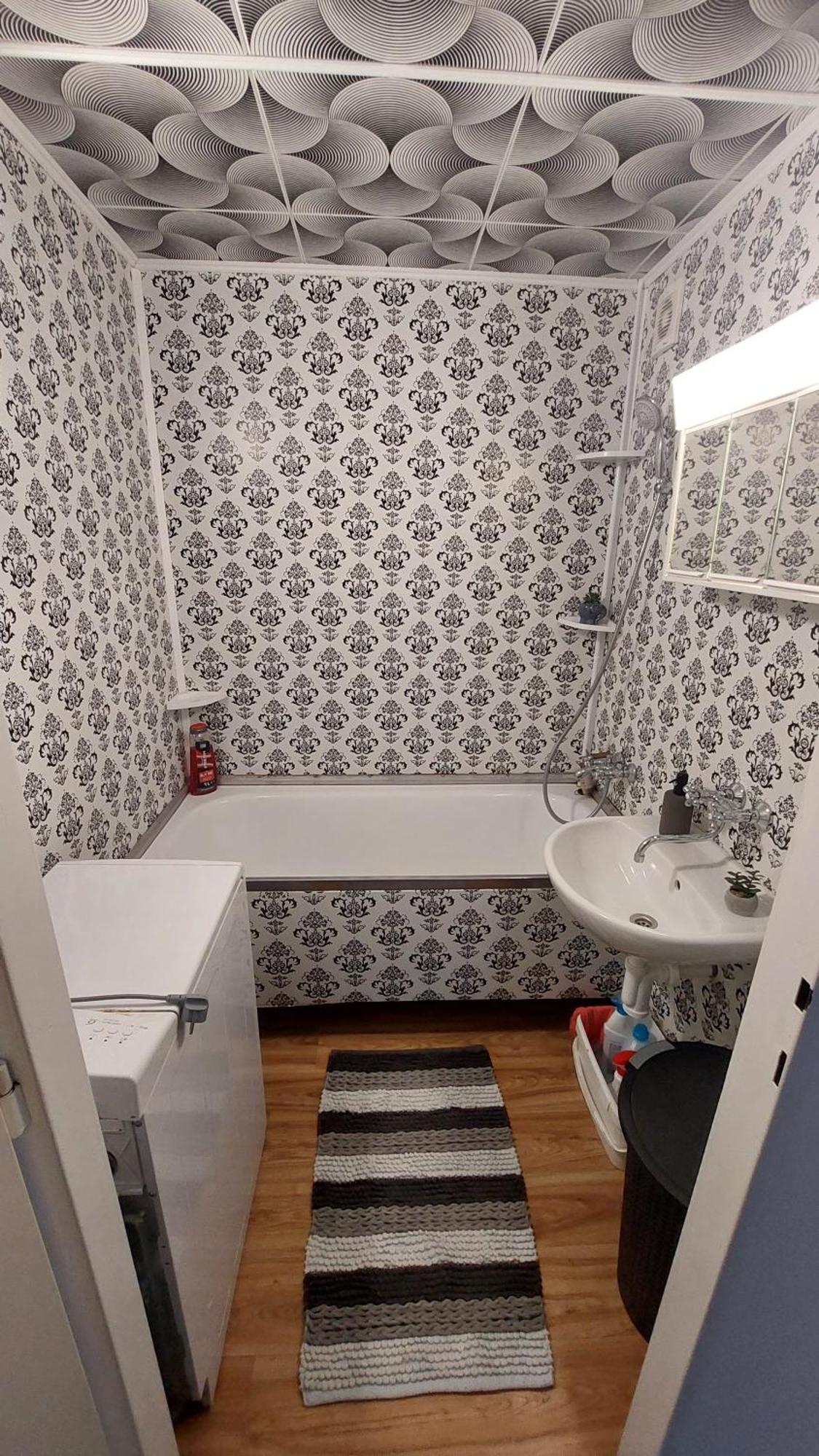 Apartman Surany Ngoại thất bức ảnh